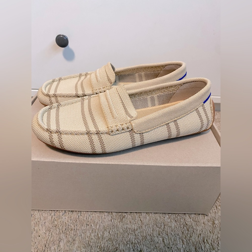 Rothys Driver Sandy Shore (retired color)